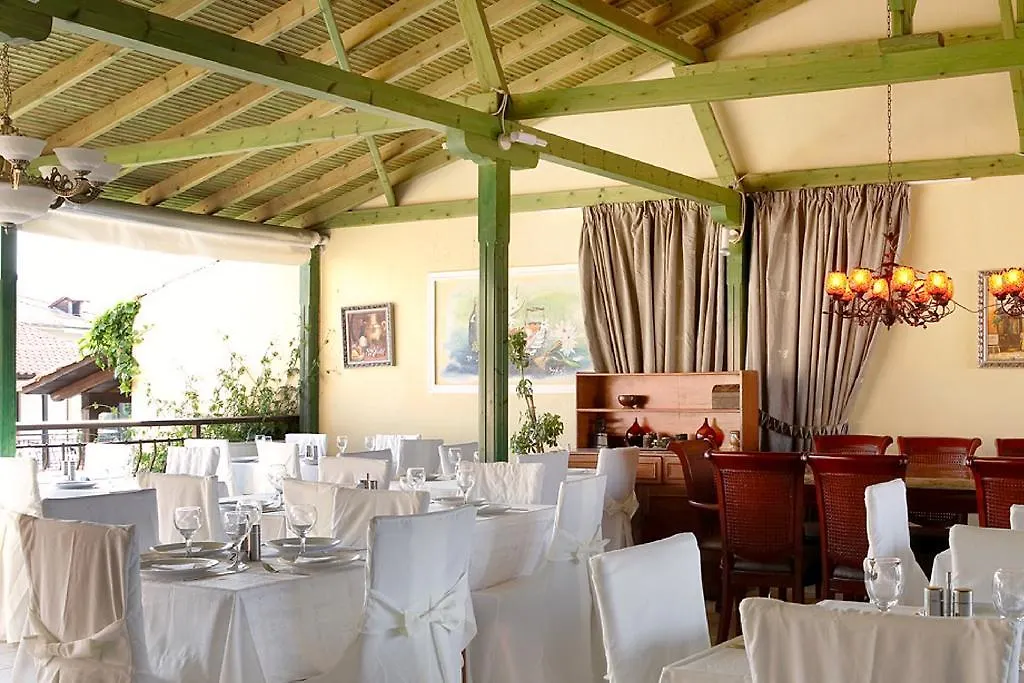 Pelli Hotel Pefkochori 3*,